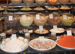 buying spices Paris