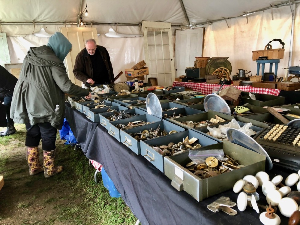 An Insider's Guide to the Brimfield Antique Show