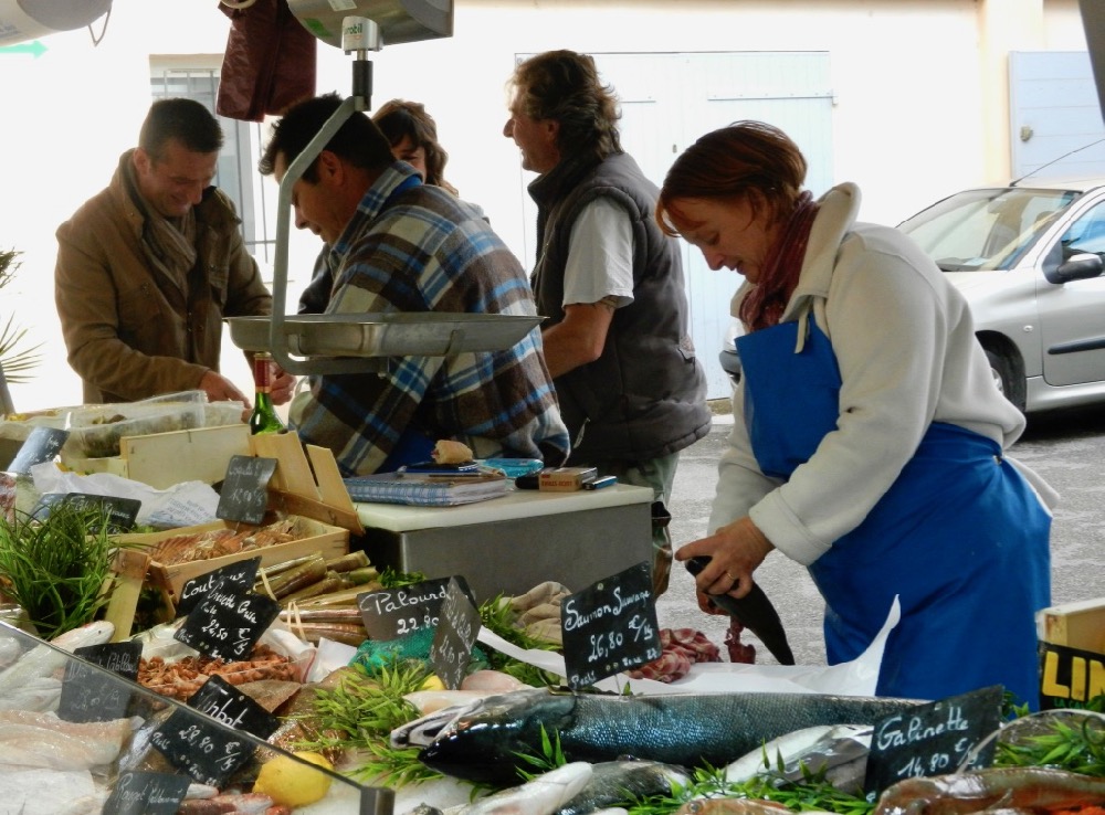 Lourmarin fish market