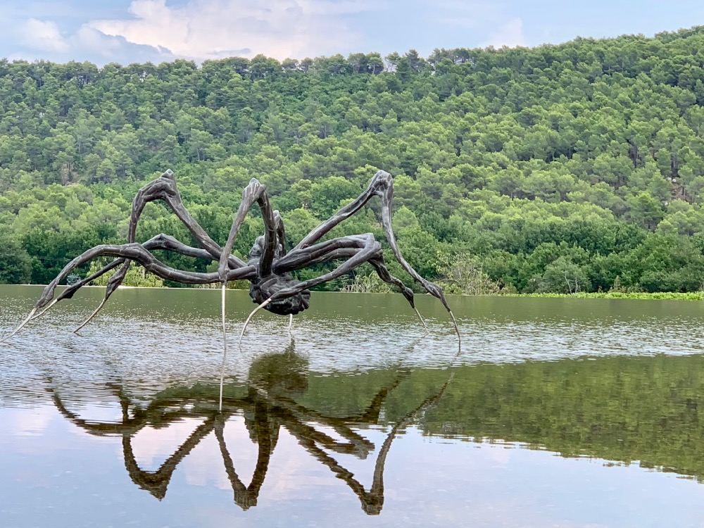 Bourgeois spider sculpture